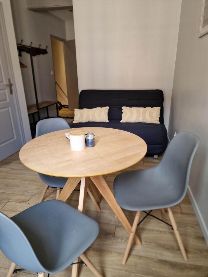Appartement Au Coeur De Vezelay - Galerie 10 Екстер'єр фото