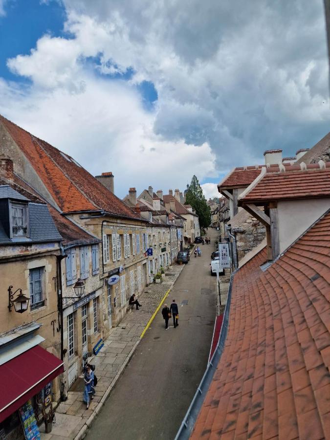 Appartement Au Coeur De Vezelay - Galerie 10 Екстер'єр фото