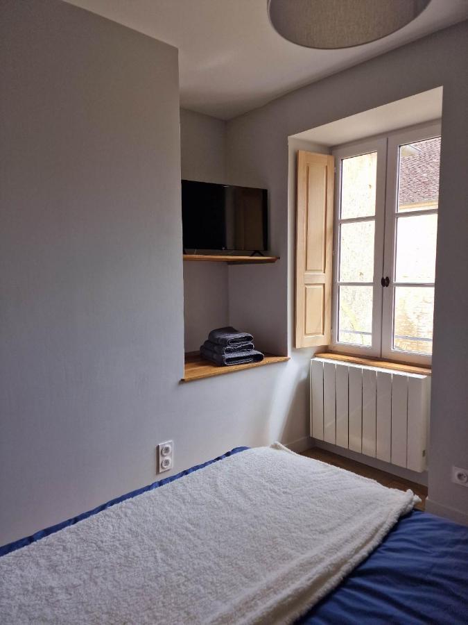 Appartement Au Coeur De Vezelay - Galerie 10 Екстер'єр фото